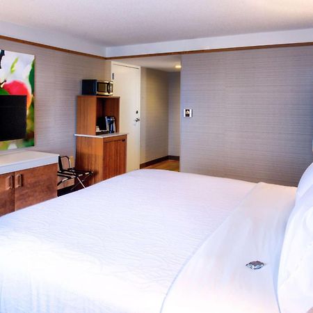 Hilton Garden Inn Detroit Southfield Kültér fotó