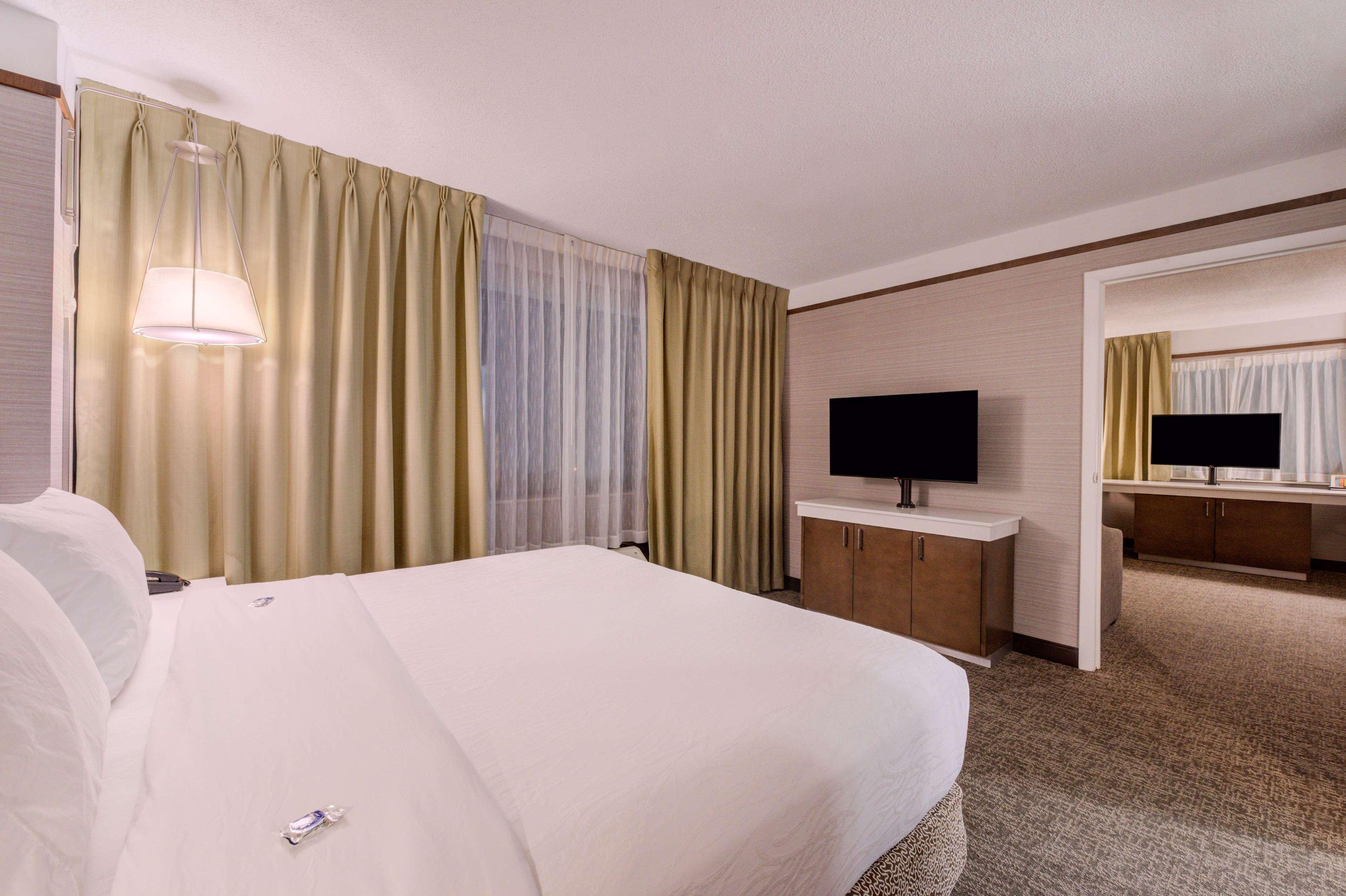 Hilton Garden Inn Detroit Southfield Kültér fotó