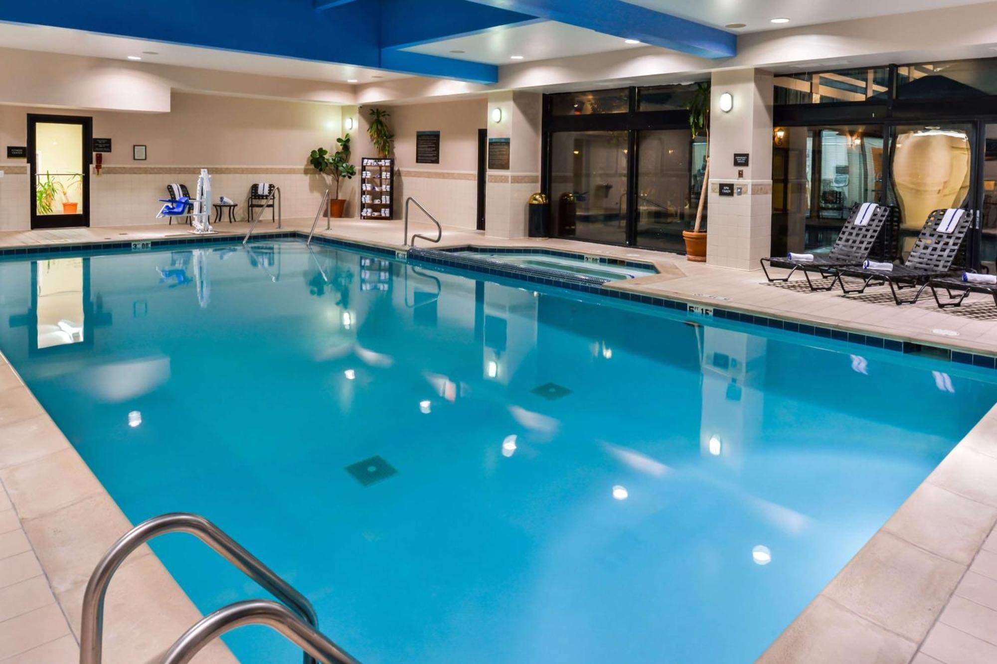 Hilton Garden Inn Detroit Southfield Kültér fotó